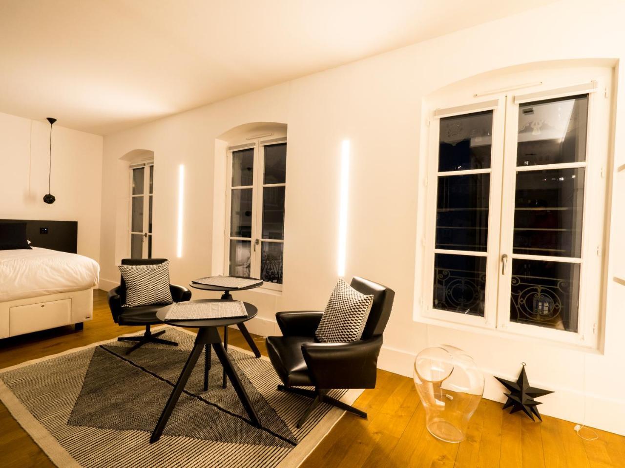 Mihotel Vieux ลียง ภายนอก รูปภาพ